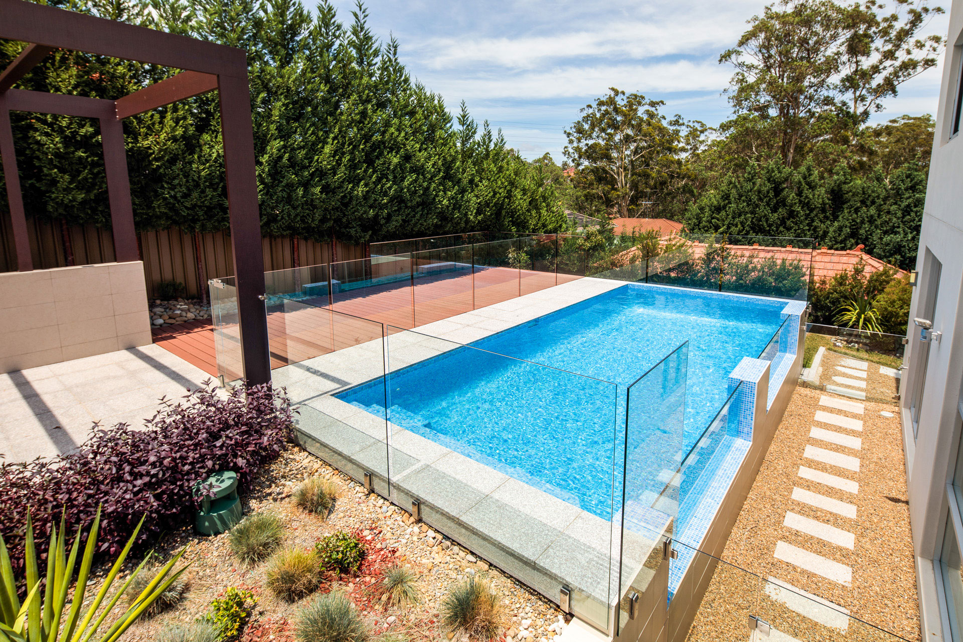 Plunge Pool Hills District
