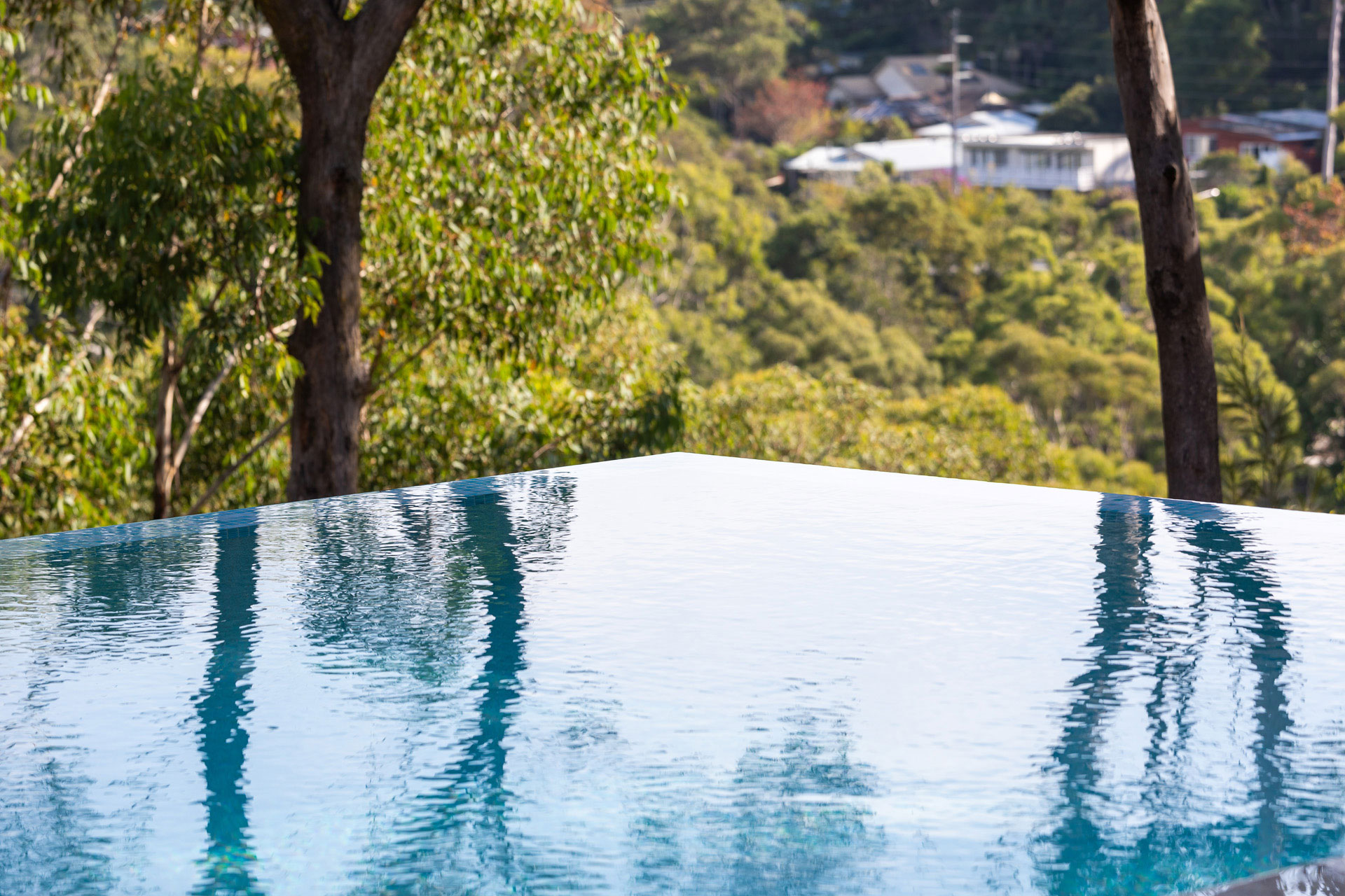 Vanishing Edge Pool Mount Colah