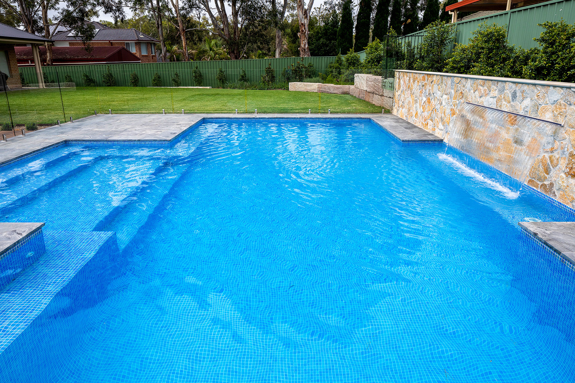 Family Pool Glenmore Park