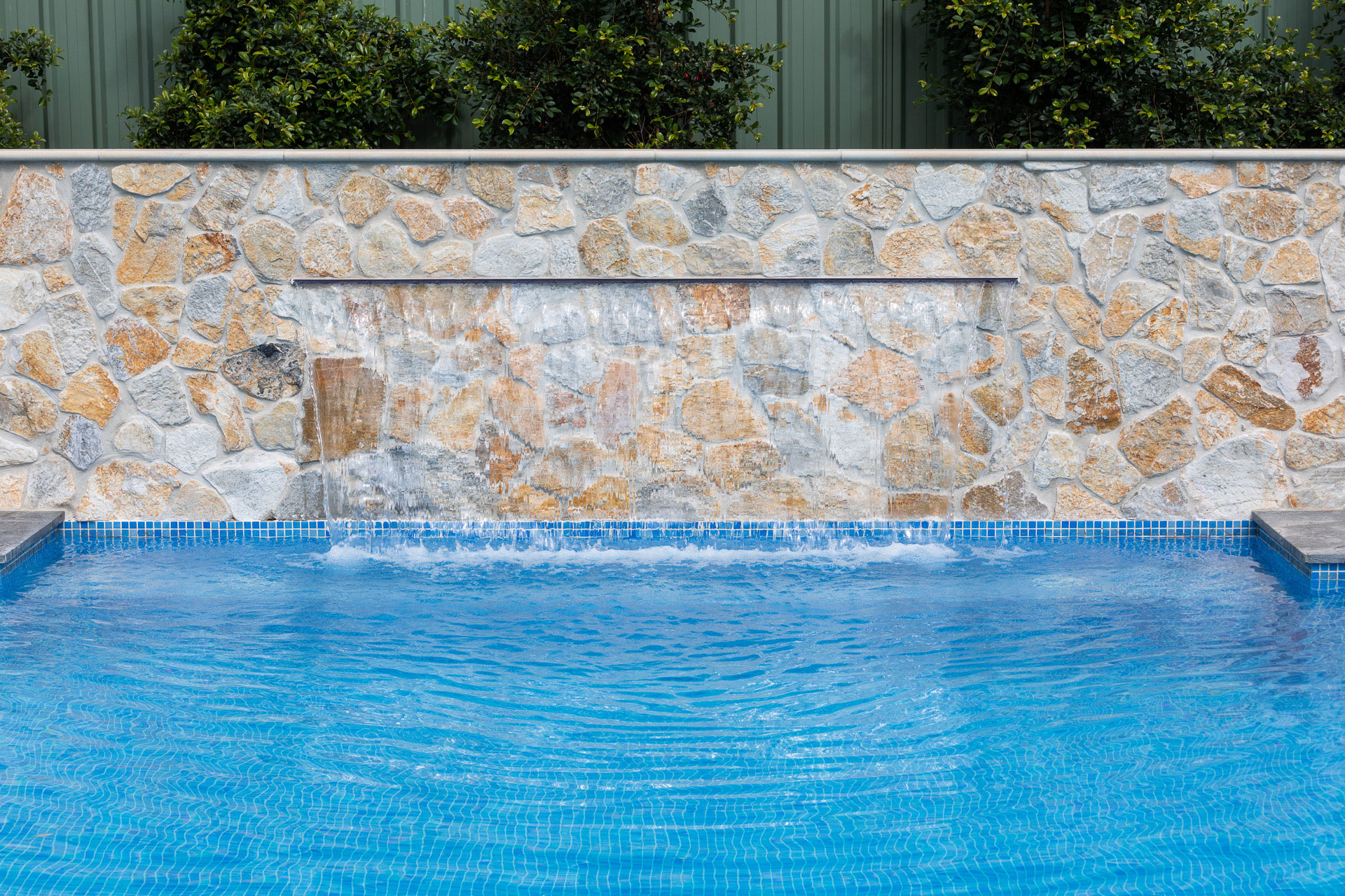 Family Pool Glenmore Park