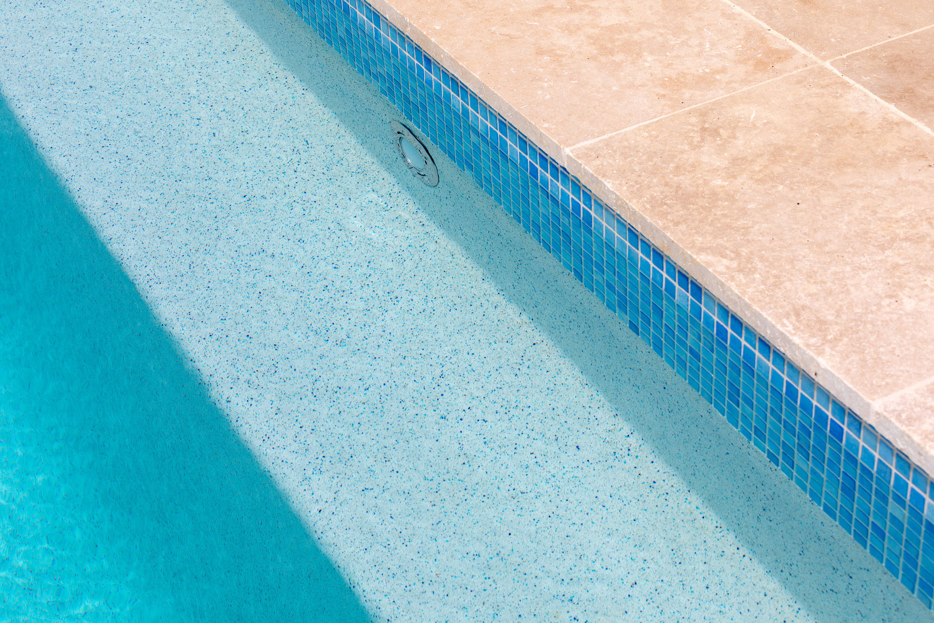 Family Pool Galston