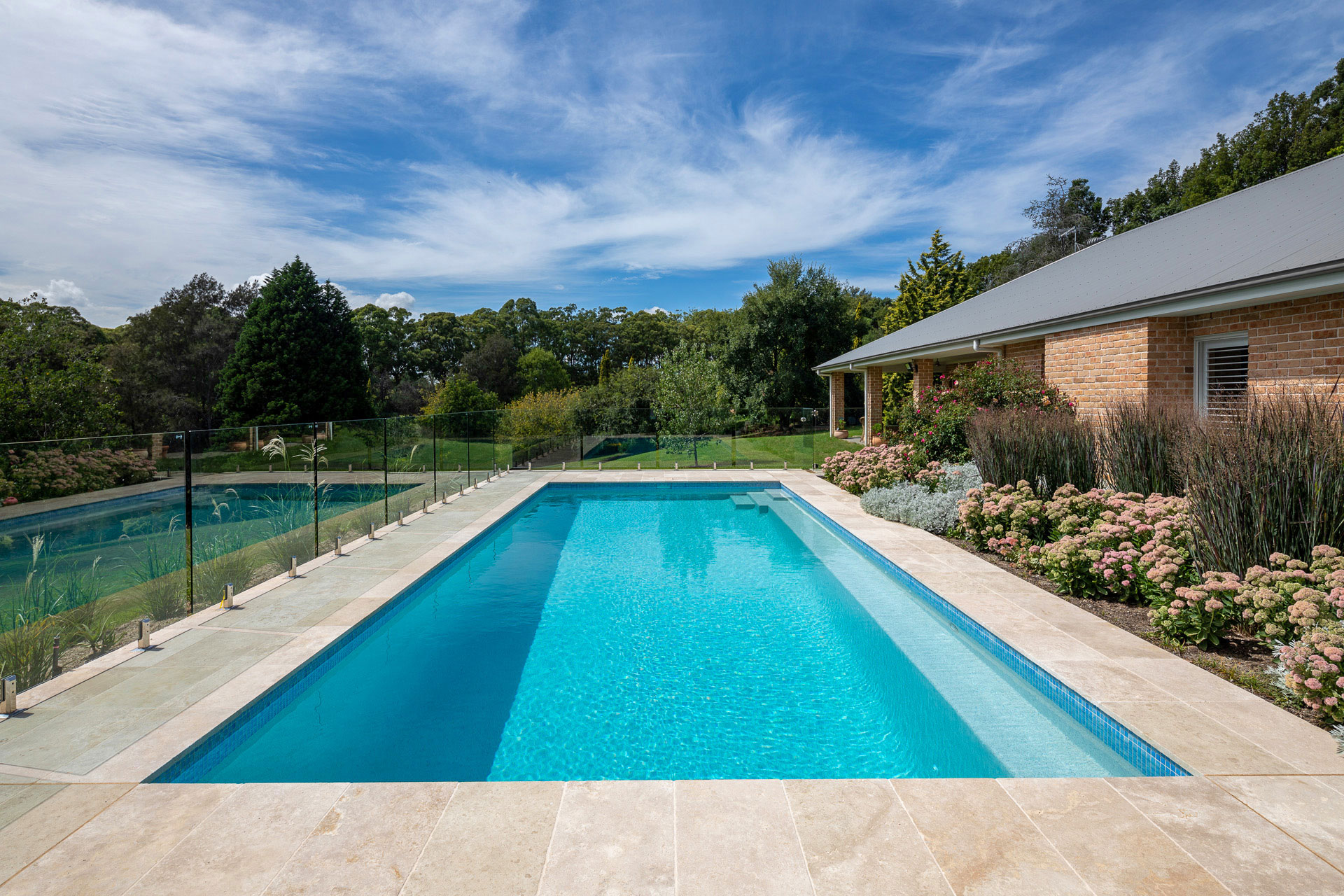 Family Pool Galston