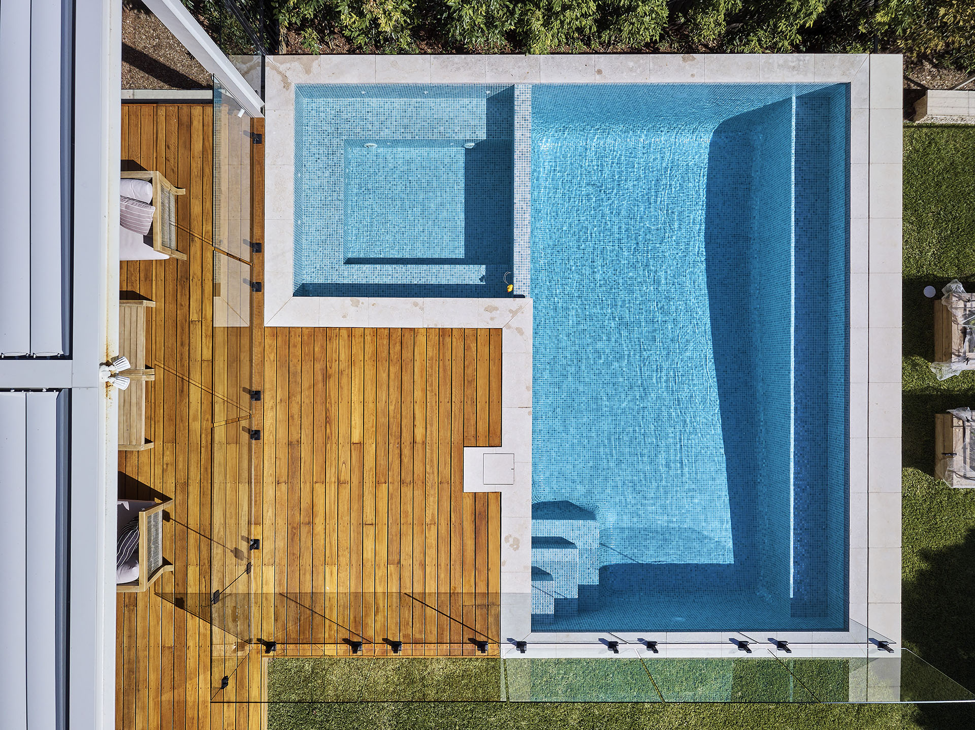 Beachside Fully Tiled Pool with Spa