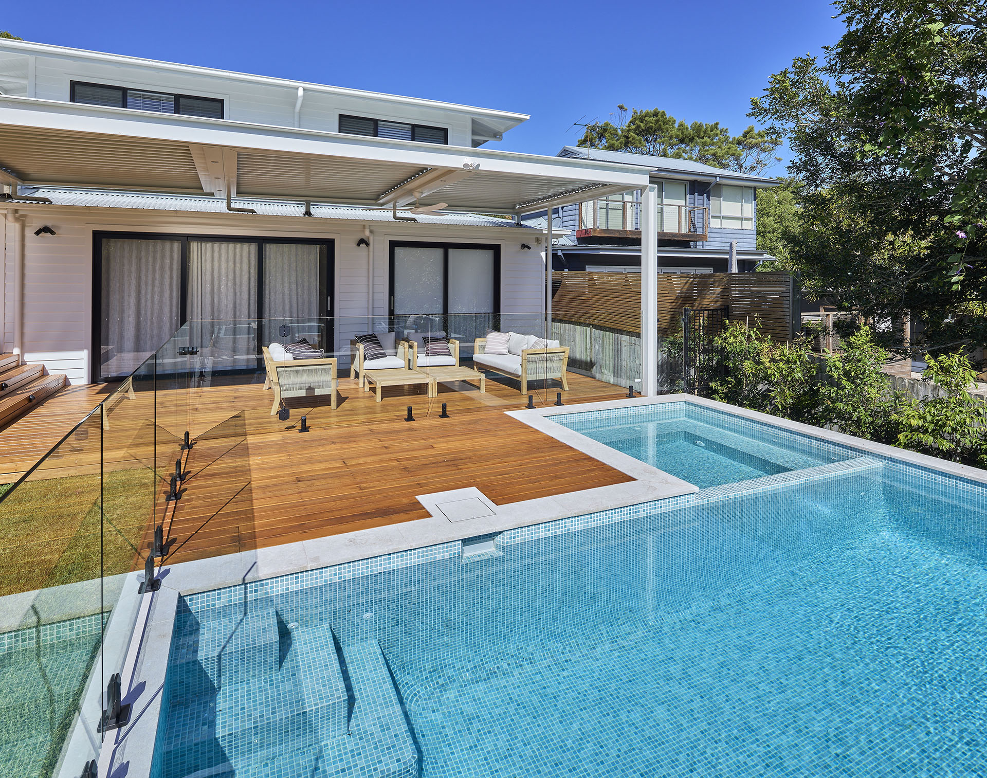 Beachside Fully Tiled Pool with Spa