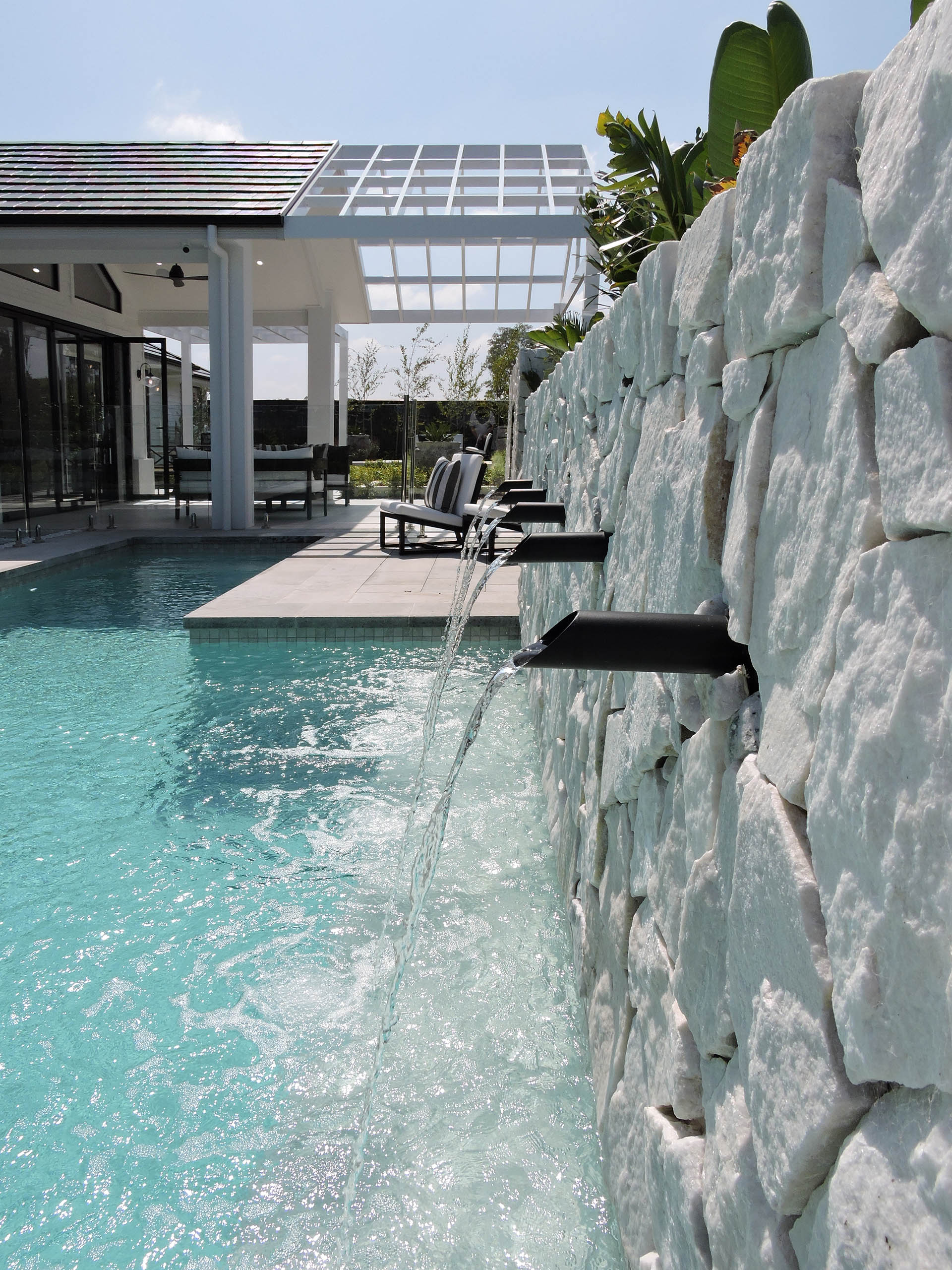 Elegant Pool For All Manor Of Occasions – Box Hill